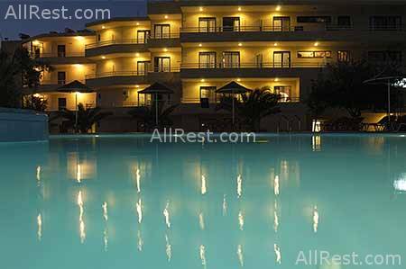Sunland Hotel 13